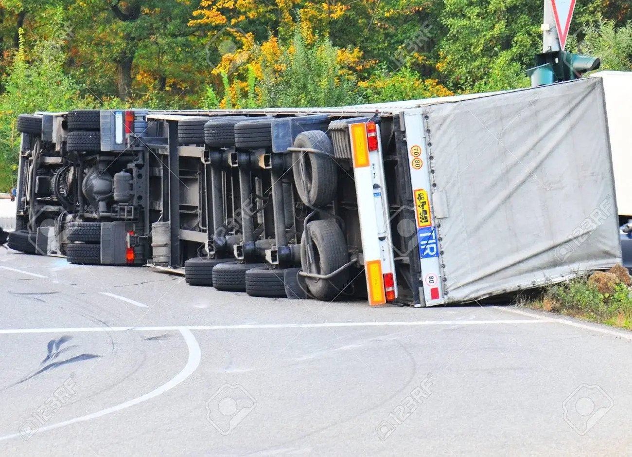 truck fell over